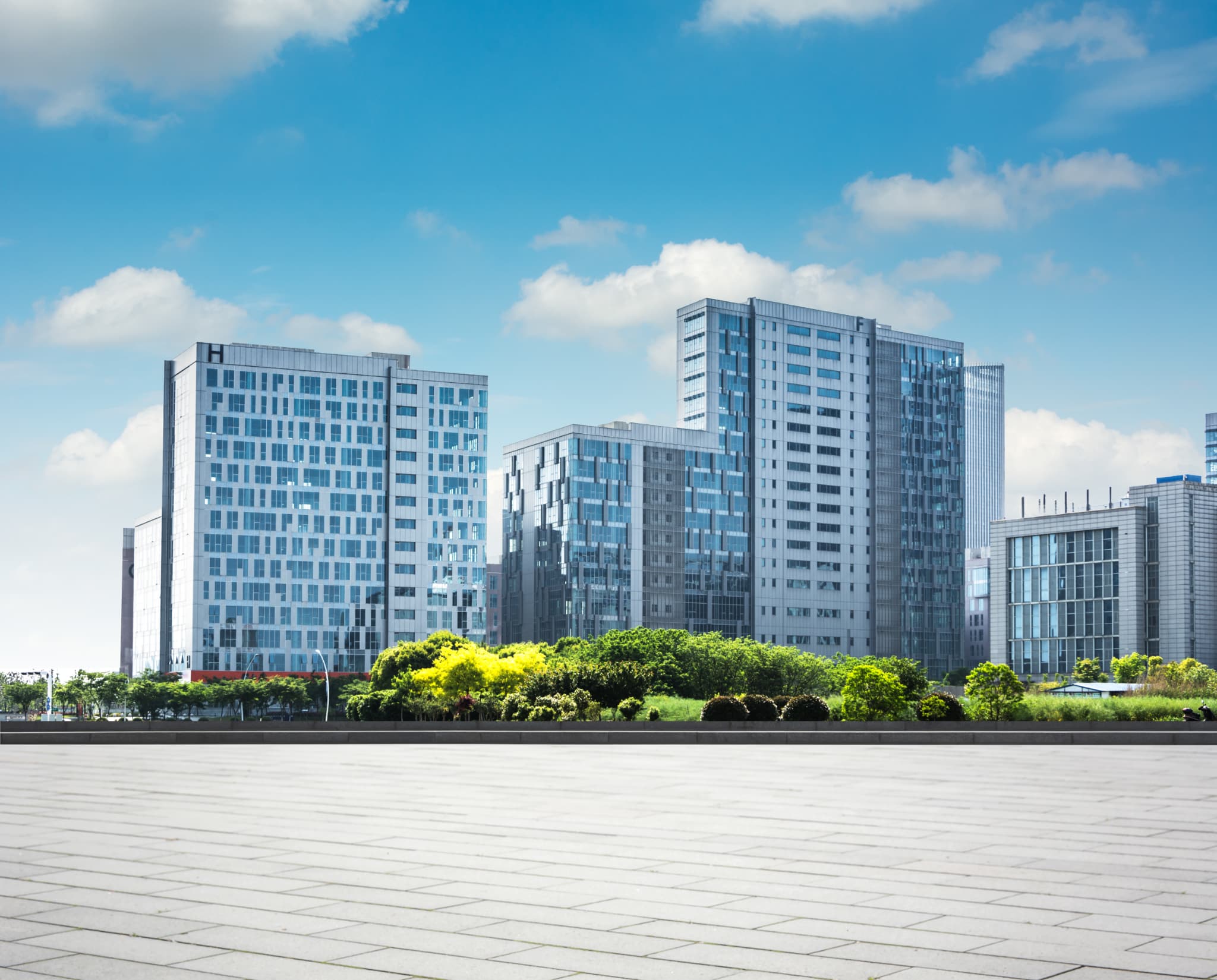 ワークライフバランス重視企業の見極め方と転職戦略